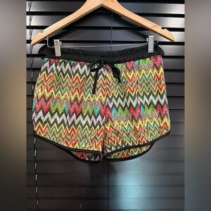NWT EXTRA BELLEZA Multicolor Zigzag Athletic Shorts NOT LINER SHORTS UNDER